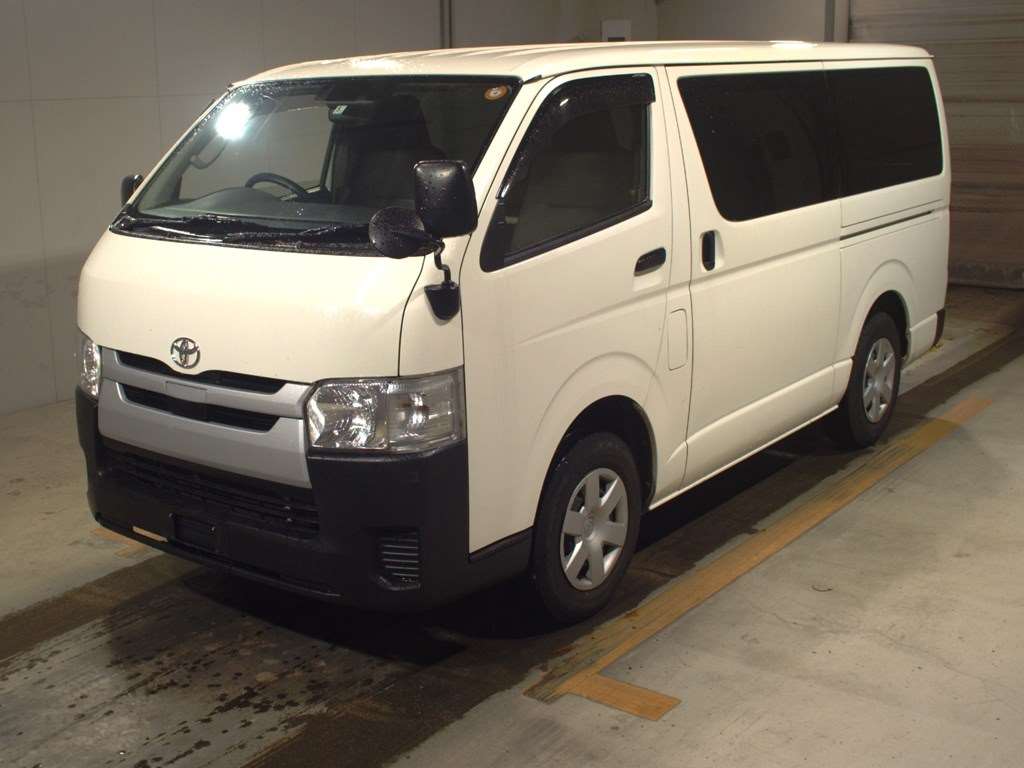 TOYOTA HIACE 2018/DX/TRH200V