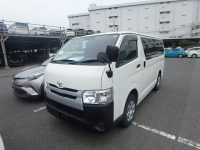 TOYOTA HIACE 2018/DX/TRH200V — 4