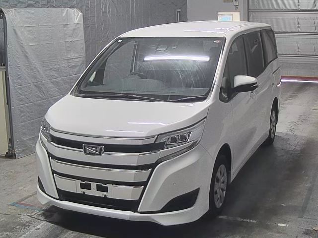 TOYOTA NOAH 2021/X/ZRR80G