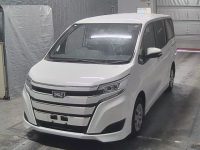 TOYOTA NOAH 2021/X/ZRR80G — 1