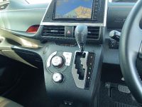 TOYOTA SIENTA 2021/G CUERO/NHP170G — 4