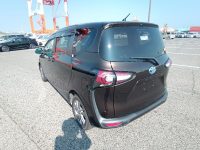 TOYOTA SIENTA 2021/G CUERO/NHP170G — 13