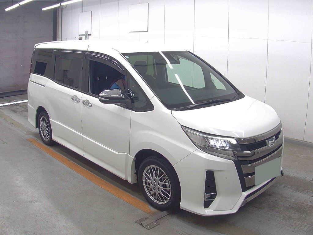 TOYOTA NOAH 202/Si WxB 3/ZWR80W