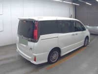TOYOTA NOAH 202/Si WxB 3/ZWR80W — 5