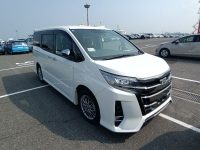 TOYOTA NOAH 202/Si WxB 3/ZWR80W — 16