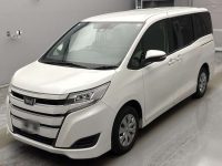 TOYOTA NOAH 2021/X/ZRR80G — 1
