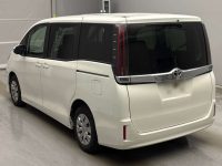 TOYOTA NOAH 2021/X/ZRR80G — 4