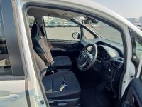 TOYOTA NOAH 2021/X/ZRR80G — 24