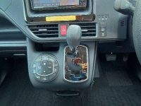 TOYOTA NOAH 2021/X/ZRR80G — 30