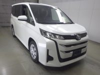 TOYOTA NOAH 2024/X/ZWR90W — 1