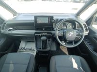 TOYOTA NOAH 2024/X/ZWR90W — 9