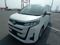 TOYOTA NOAH 2024/X/ZWR90W — 13