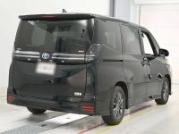 TOYOTA VOXY 2022/S-G/ZWR90W — 2