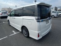 TOYOTA VOXY 2021/ZS KIRAMEKI3/ZWR80W — 13