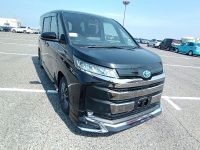 TOYOTA NOAH 2022/S-Z/ZWR90W — 11