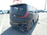 TOYOTA NOAH 2022/S-Z/ZWR90W — 15