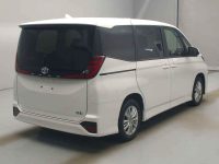 TOYOTA NOAH 2022/S-G/ZWR90W — 2