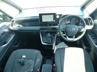 TOYOTA NOAH 2022/S-G/ZWR90W — 16