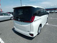 TOYOTA NOAH 2022/S-G/ZWR90W — 22