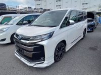 TOYOTA NOAH 2023/S-Z/ZWR90W — 11