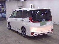 TOYOTA NOAH 2022/S-Z/ZWR90W — 2