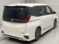 TOYOTA NOAH 2023/S-Z/ZWR90W — 2
