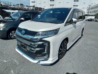 TOYOTA NOAH 2023/S-Z/ZWR90W — 21